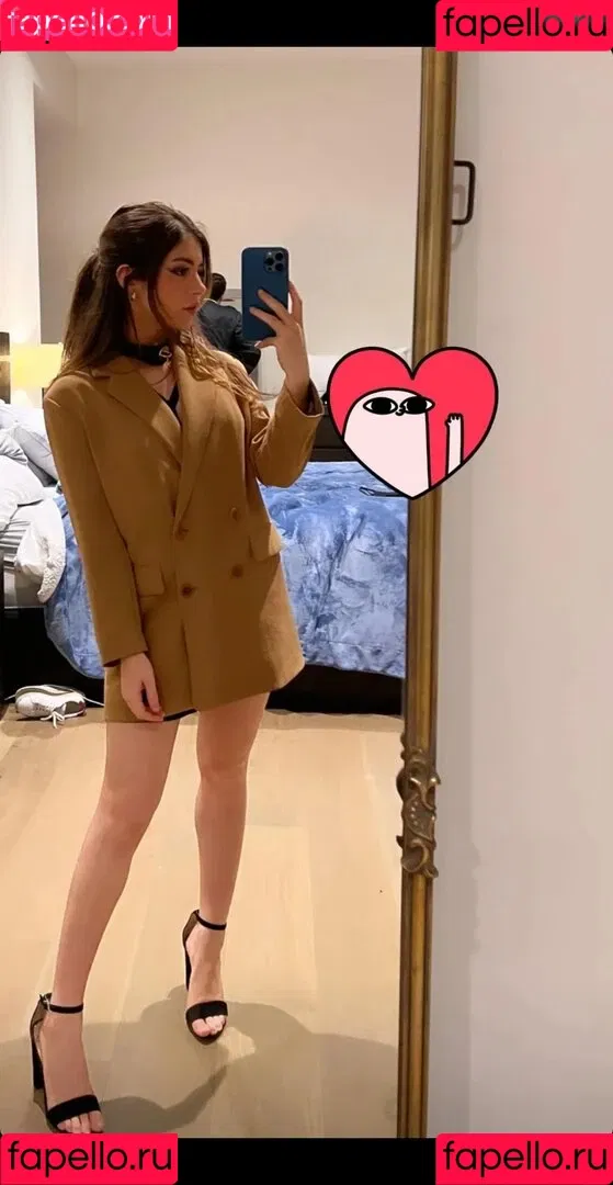 Chrissy Costansa Onlyfans Photo Gallery 