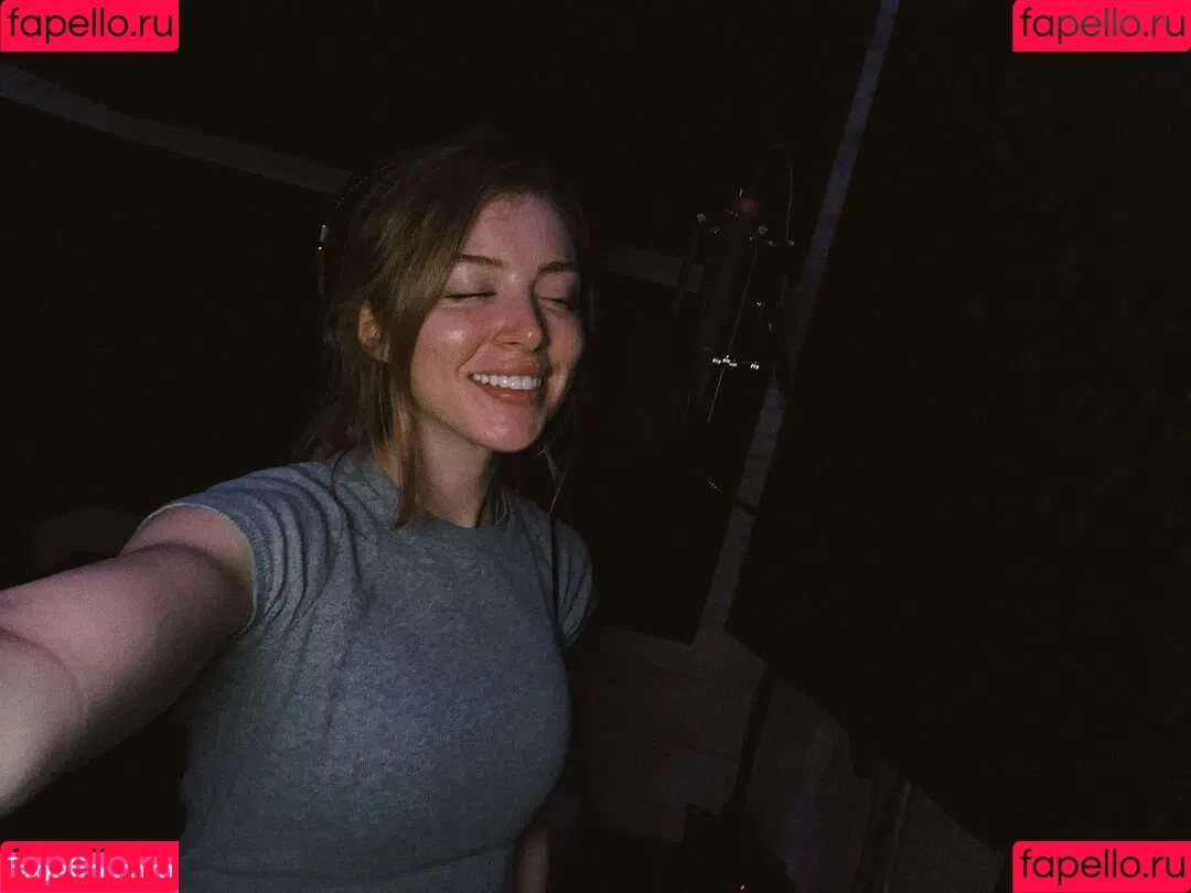 Chrissy Costansa Onlyfans Photo Gallery 