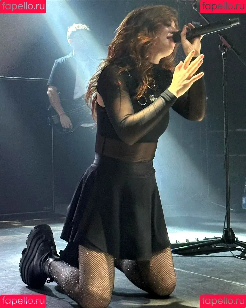 Chrissy Costansa Onlyfans Photo Gallery 