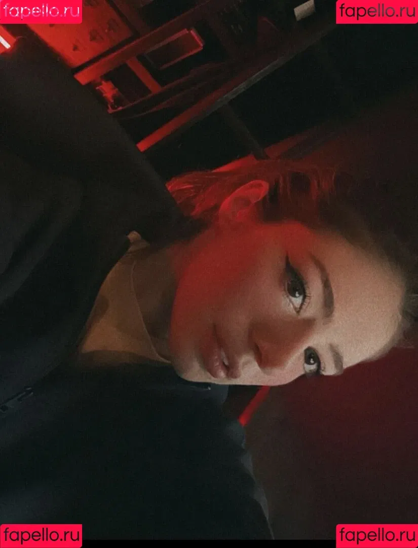 Chrissy Costansa Onlyfans Photo Gallery 