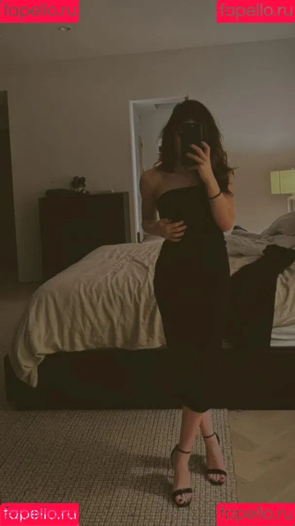 Chrissy Costansa Onlyfans Photo Gallery 