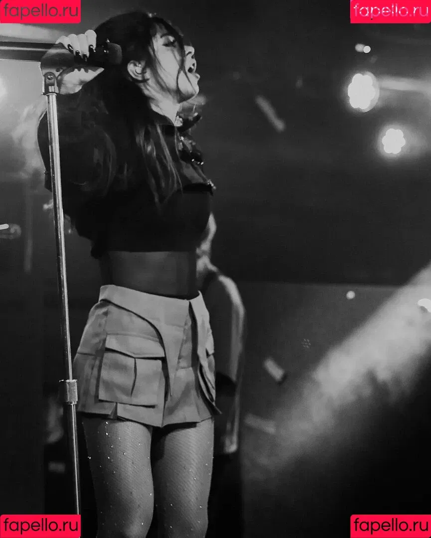 Chrissy Costansa Onlyfans Photo Gallery 