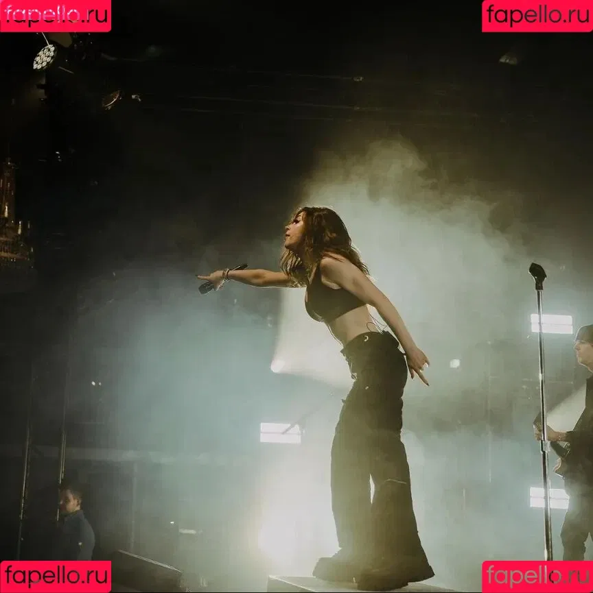 Chrissy Costansa Onlyfans Photo Gallery 