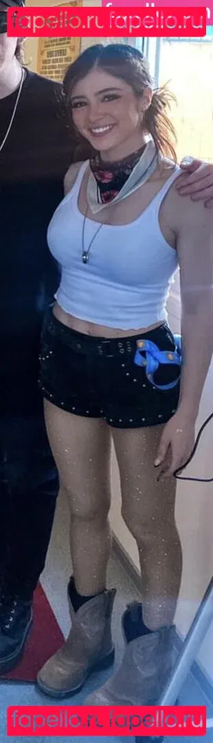 Chrissy Costansa Onlyfans Photo Gallery 