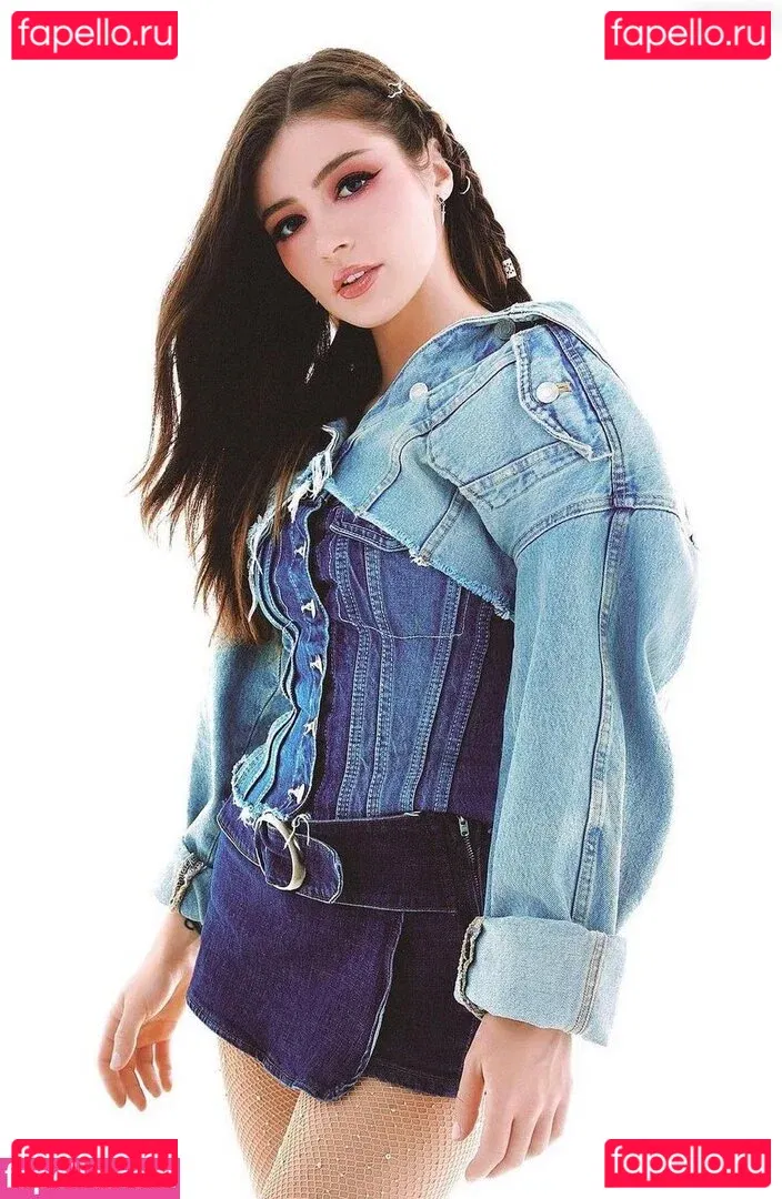 Chrissy Costansa Onlyfans Photo Gallery 