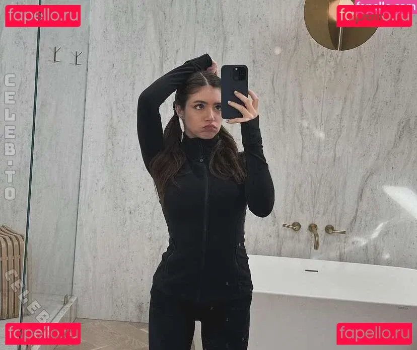 Chrissy Costansa Onlyfans Photo Gallery 