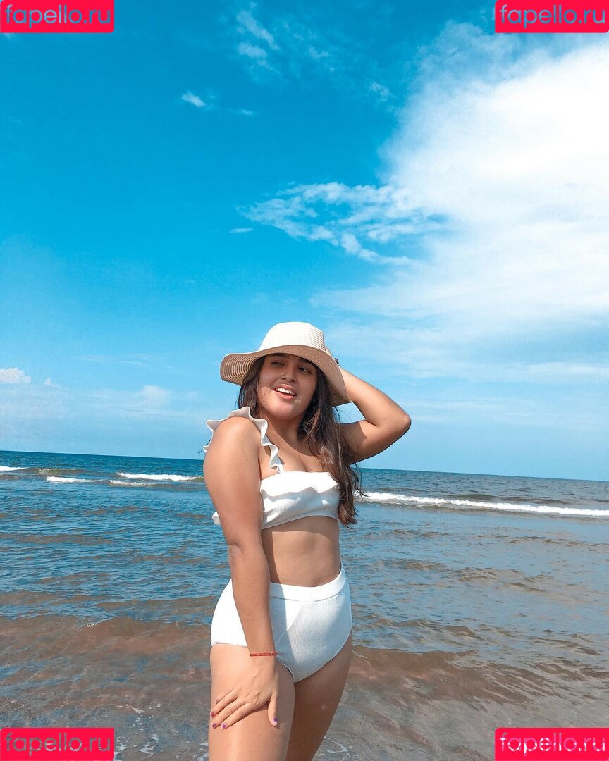 Minhas Edit Onlyfans Photo Gallery 