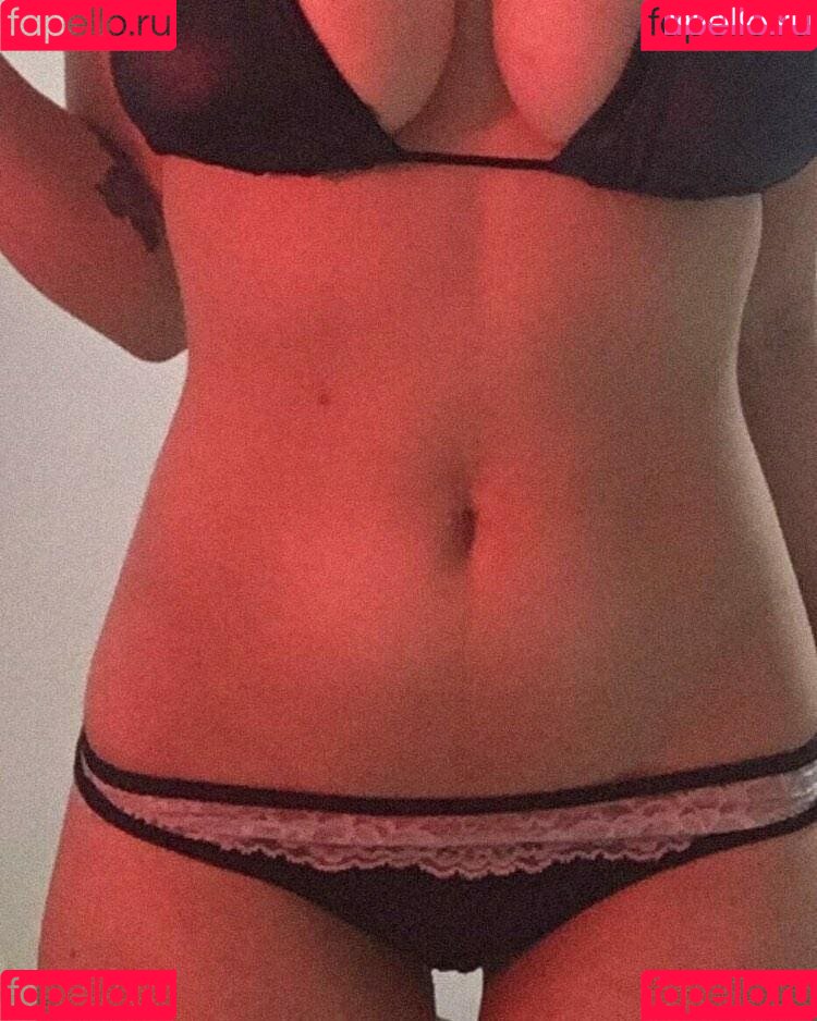 Minhas Edit Onlyfans Photo Gallery 