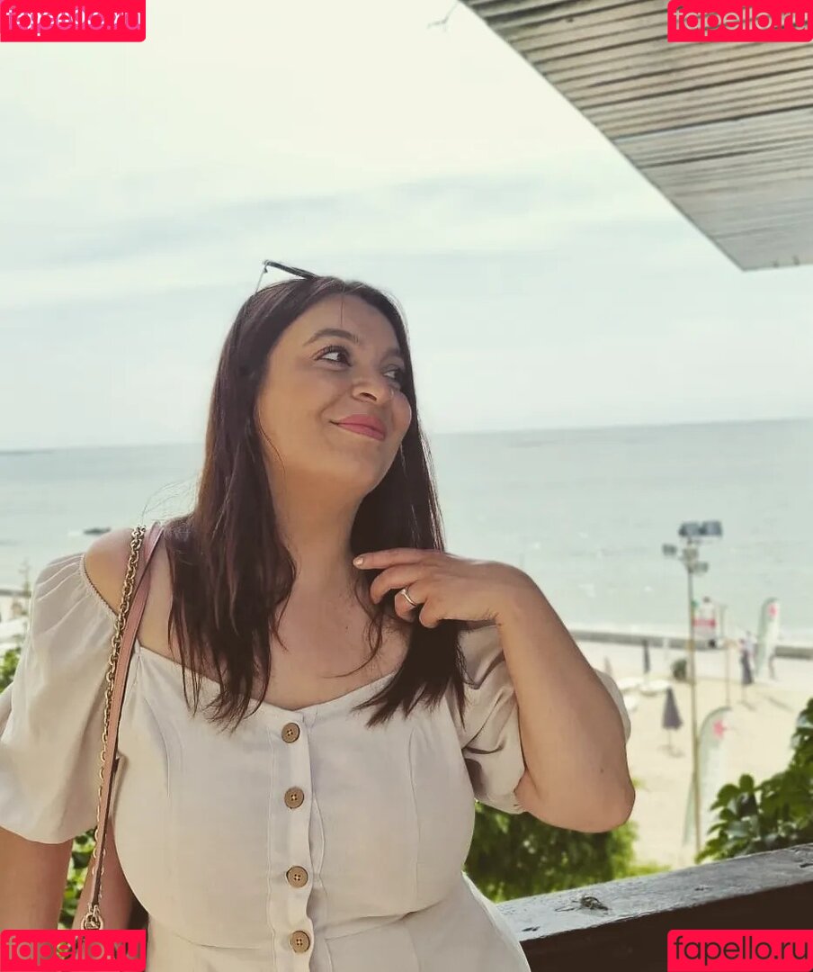 Minhas Edit Onlyfans Photo Gallery 