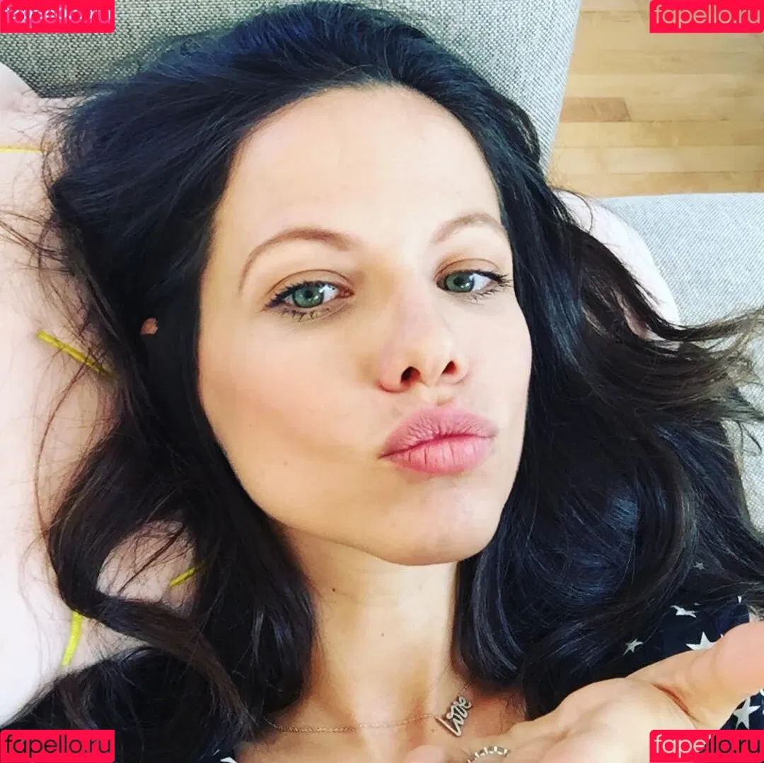 Tammin Sursok Onlyfans Photo Gallery 