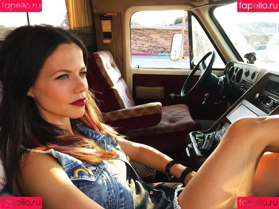 Tammin Sursok Onlyfans Photo Gallery 