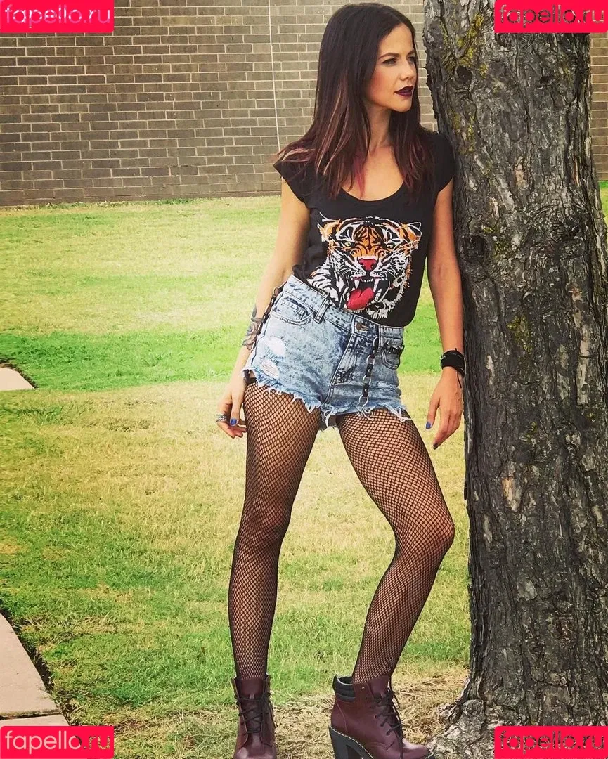 Tammin Sursok Onlyfans Photo Gallery 