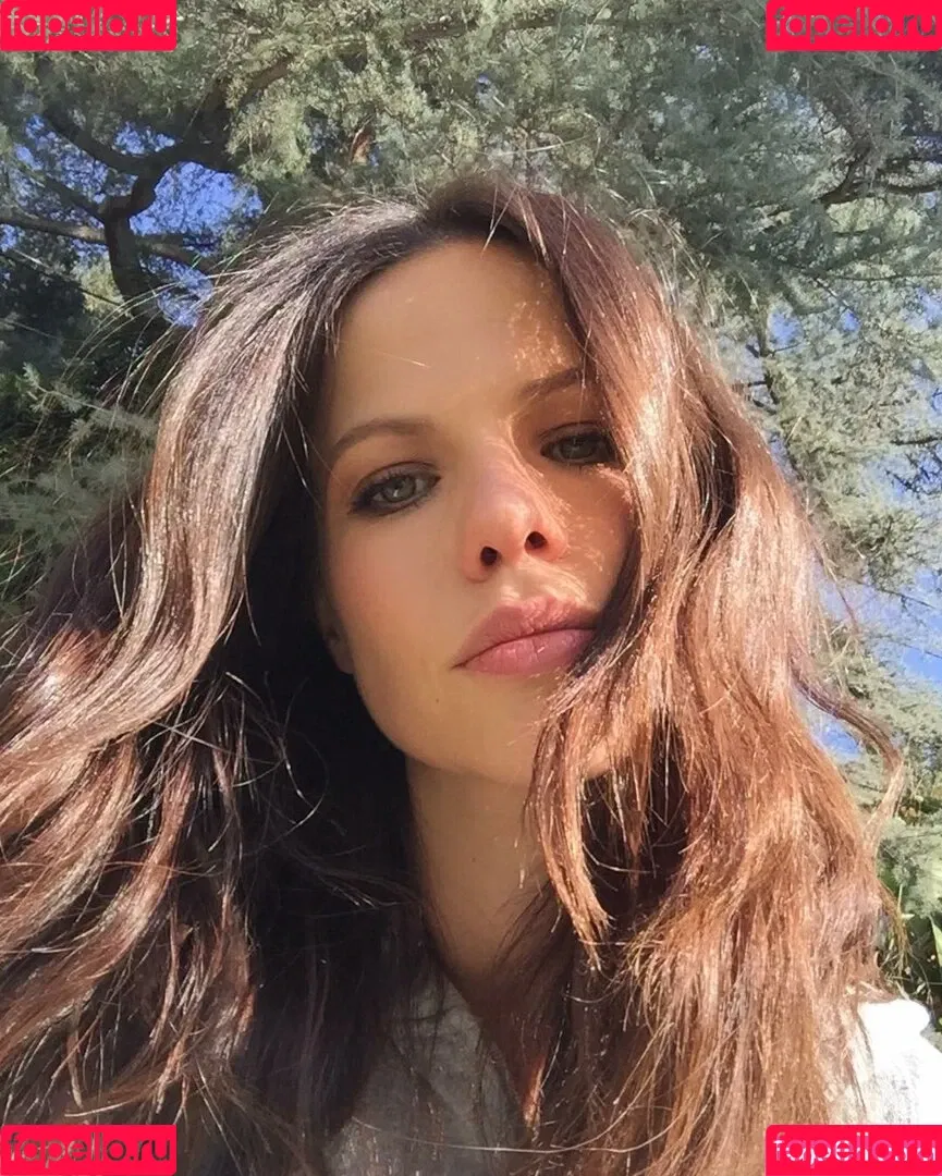 Tammin Sursok Onlyfans Photo Gallery 