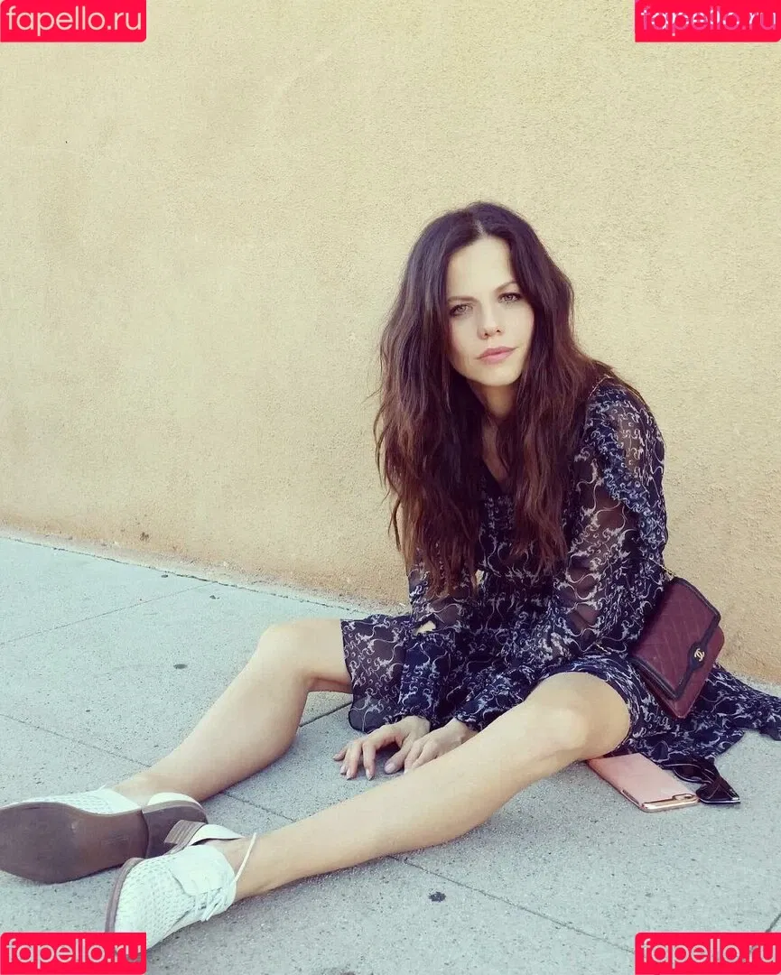 Tammin Sursok Onlyfans Photo Gallery 