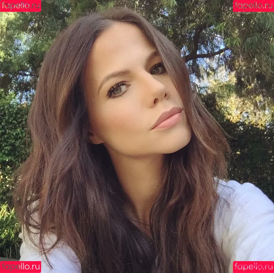 Tammin Sursok Onlyfans Photo Gallery 