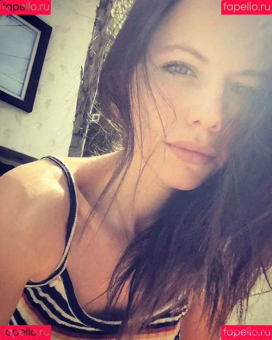 Tammin Sursok Onlyfans Photo Gallery 