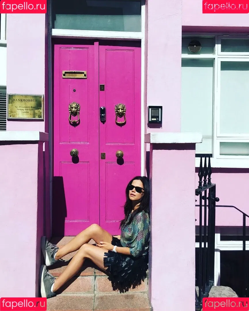 Tammin Sursok Onlyfans Photo Gallery 