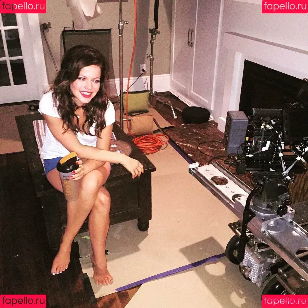Tammin Sursok Onlyfans Photo Gallery 