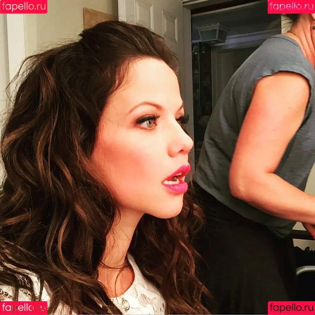 Tammin Sursok Onlyfans Photo Gallery 