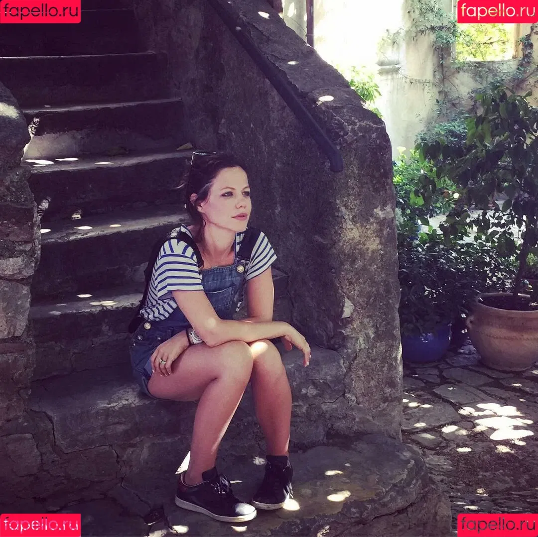 Tammin Sursok Onlyfans Photo Gallery 