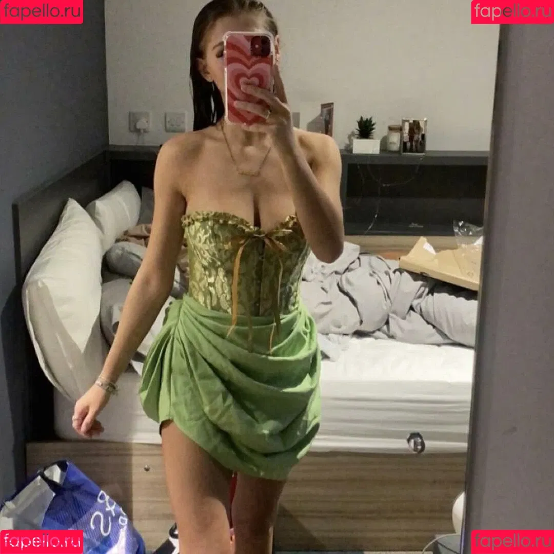 Erin Taylor Onlyfans Photo Gallery 
