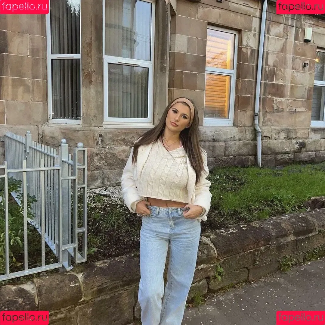 Erin Taylor Onlyfans Photo Gallery 