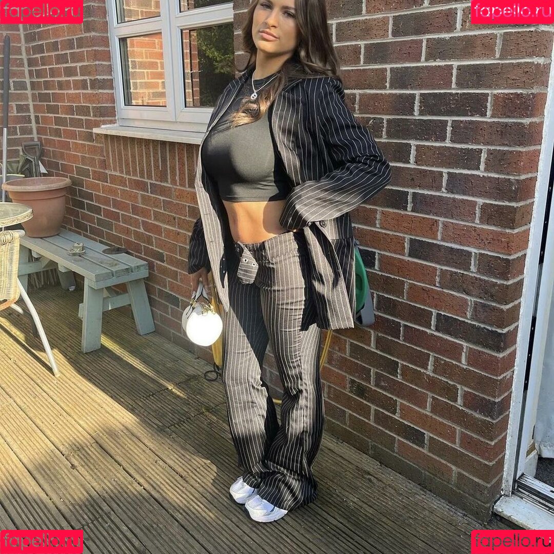 Erin Taylor Onlyfans Photo Gallery 