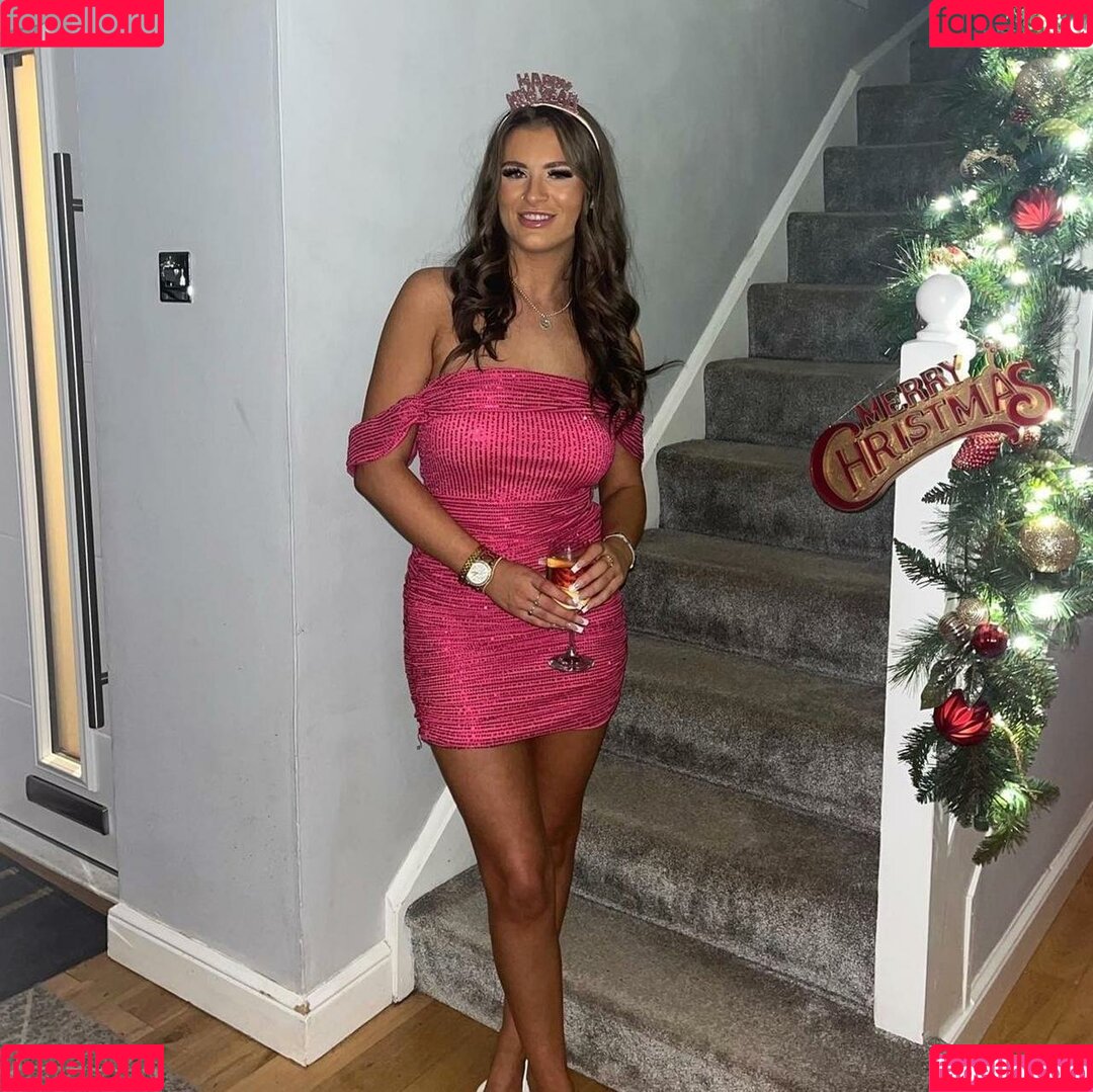 Erin Taylor Onlyfans Photo Gallery 