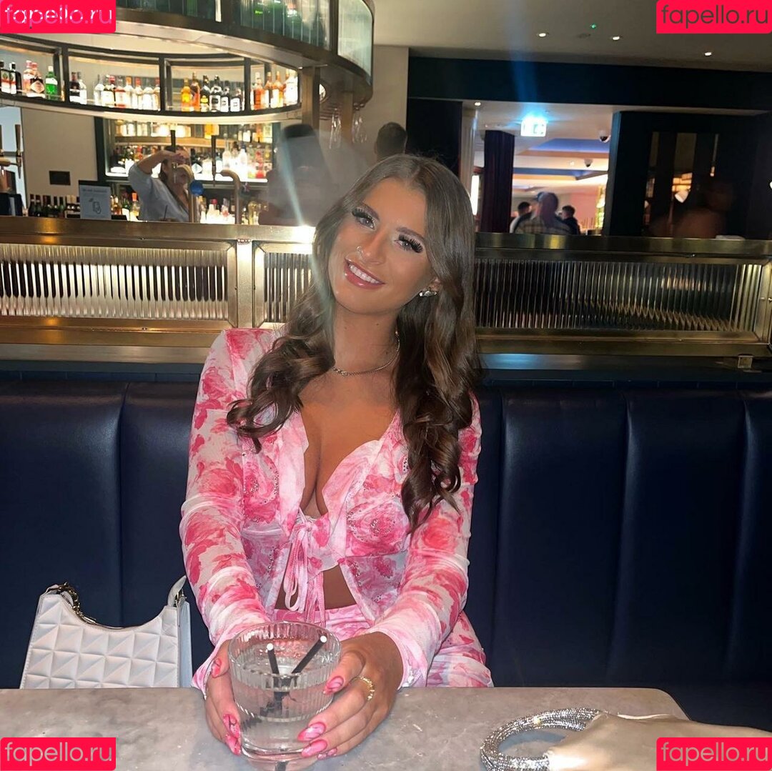 Erin Taylor Onlyfans Photo Gallery 