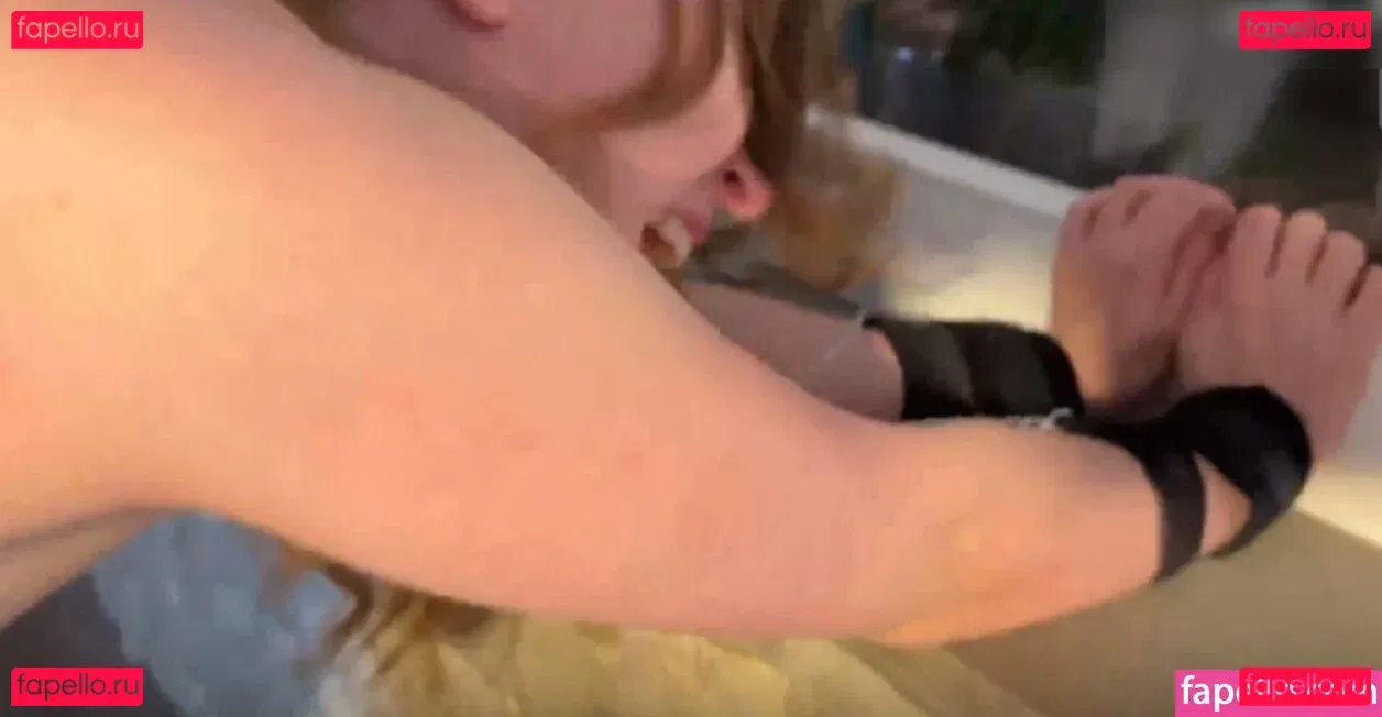 Nadja Held Onlyfans Photo Gallery 