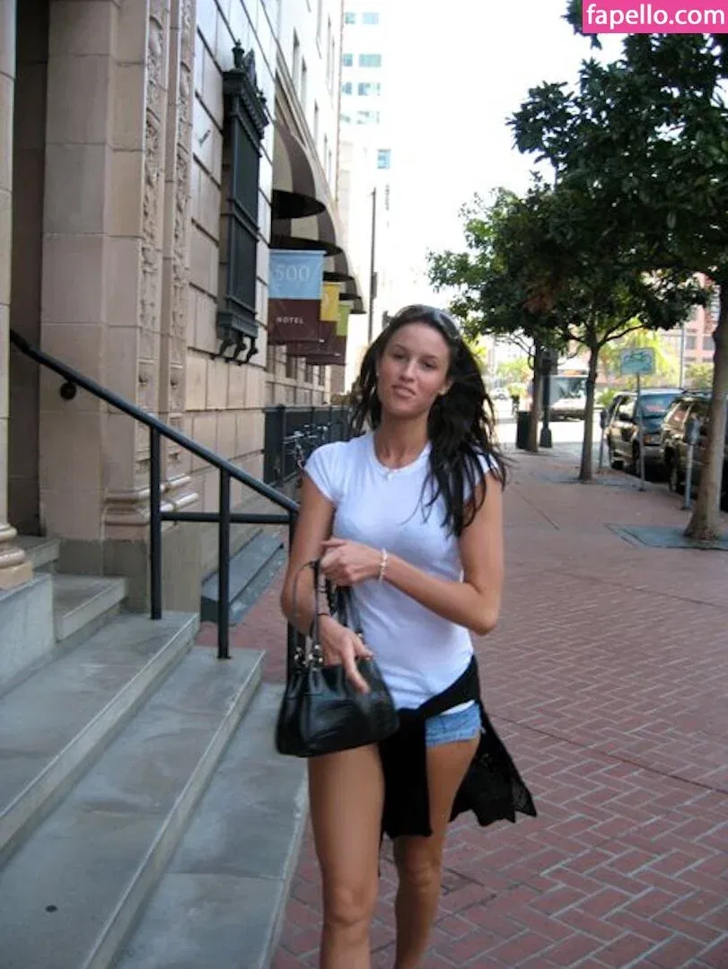 DakotaCox Onlyfans Photo Gallery 