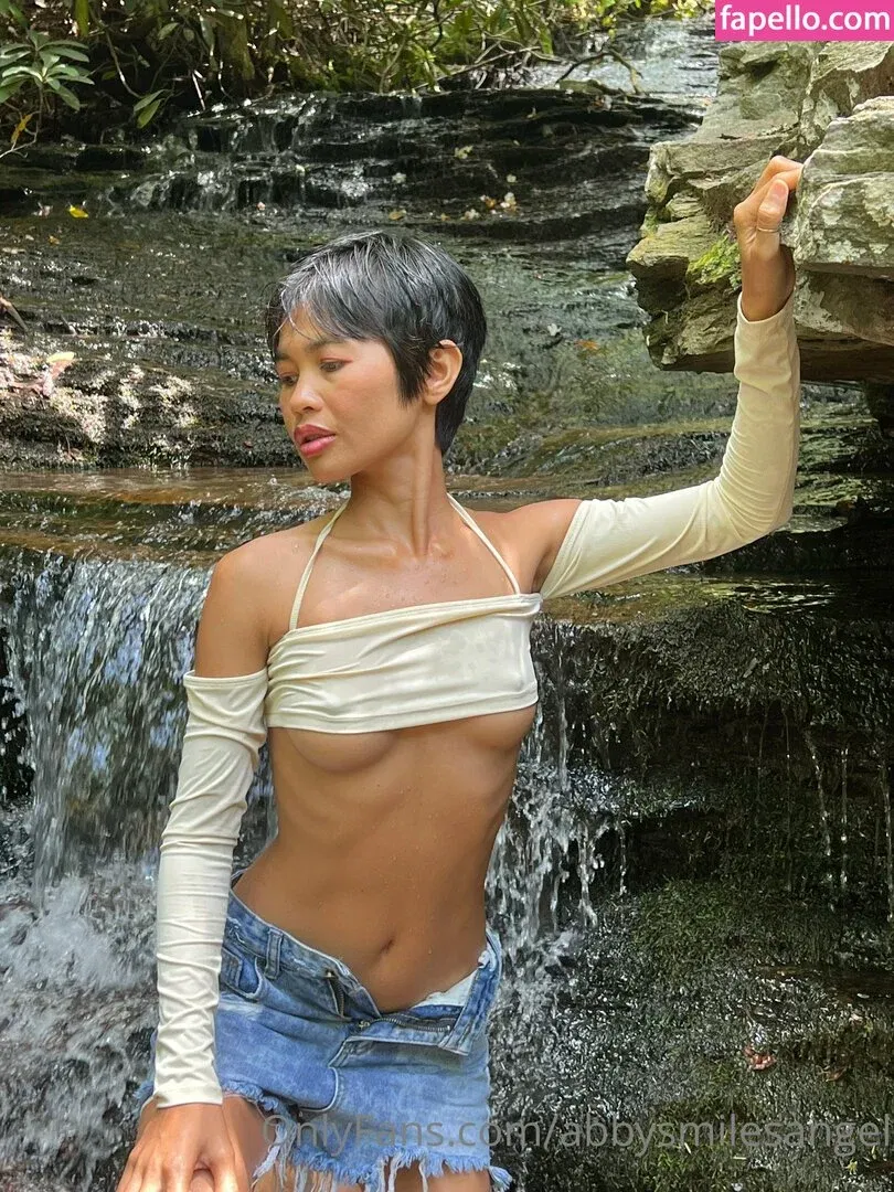 abbysmilesangel Onlyfans Photo Gallery 