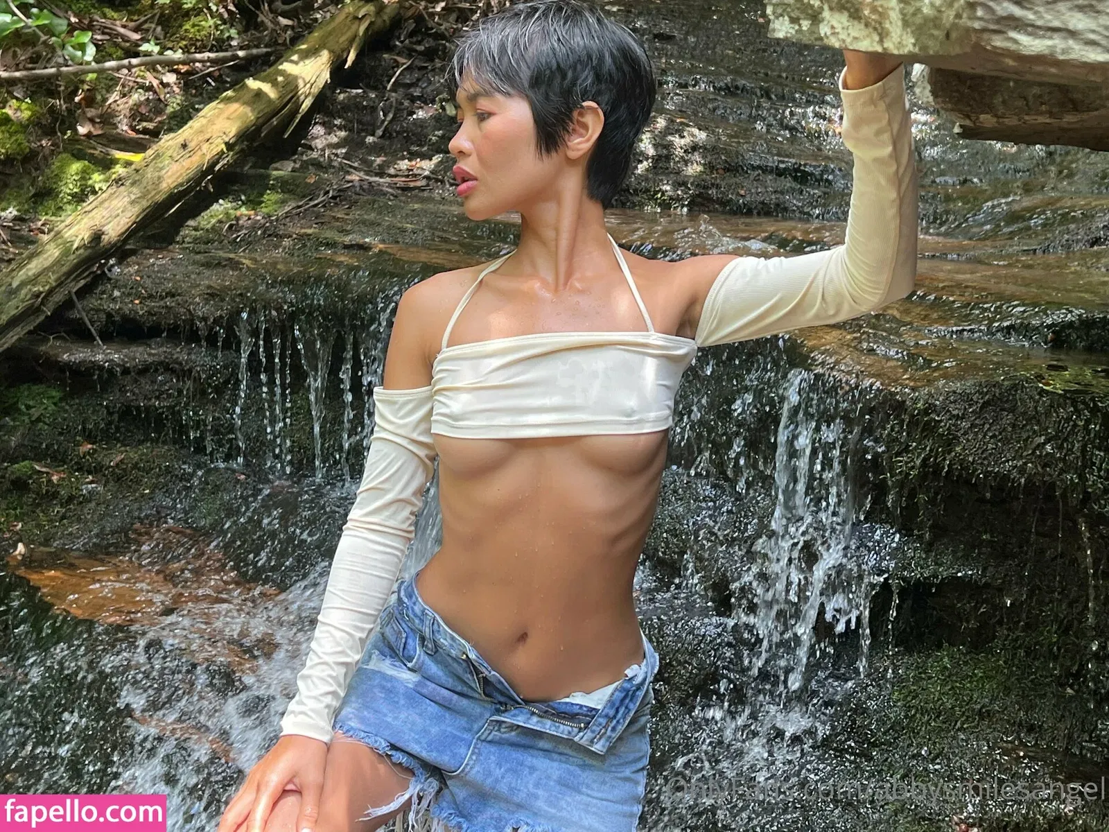 abbysmilesangel Onlyfans Photo Gallery 