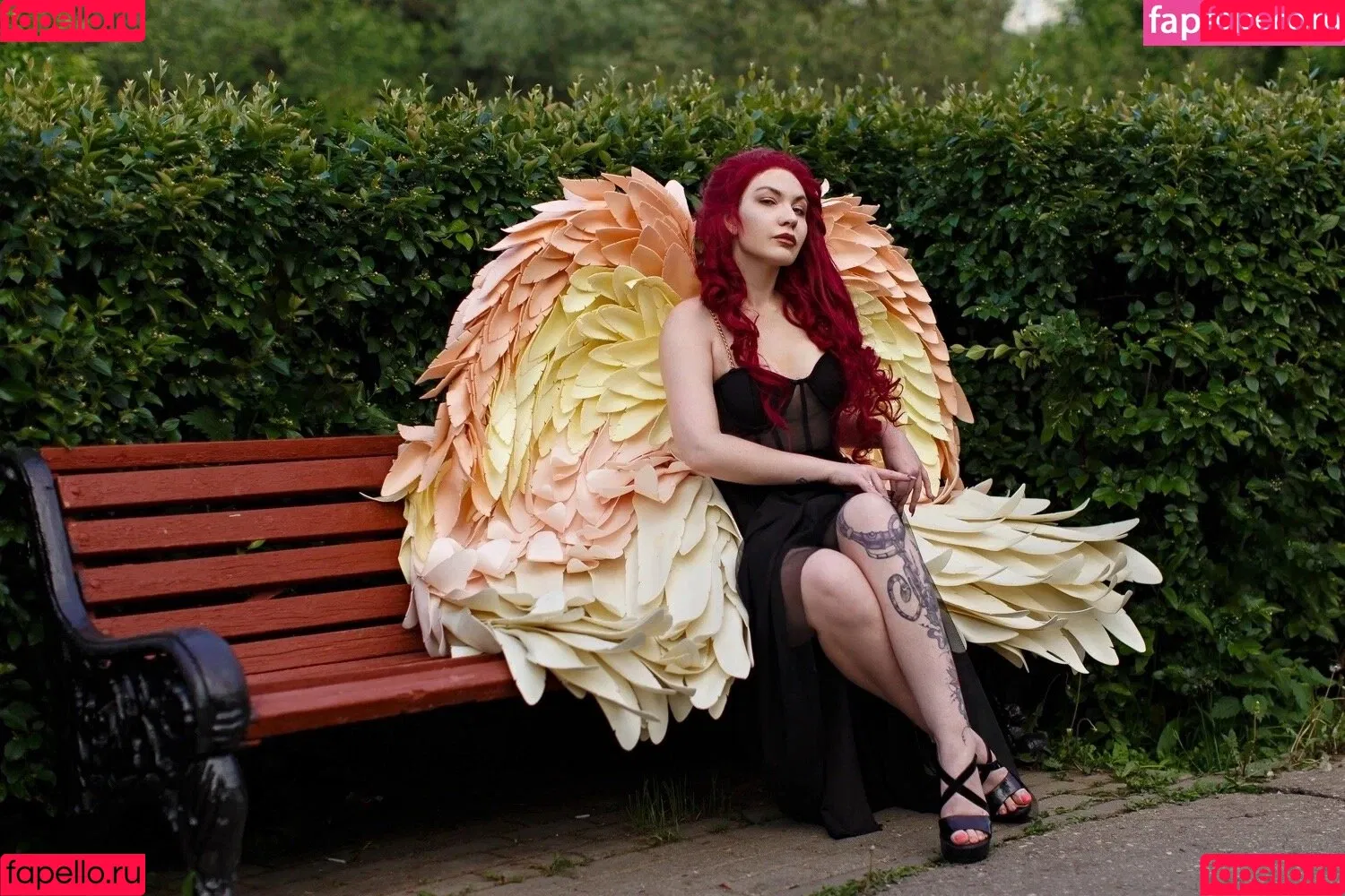 Mi2ray Cosplay Onlyfans Photo Gallery 