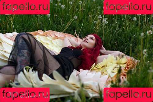 Mi2ray Cosplay Onlyfans Photo Gallery 