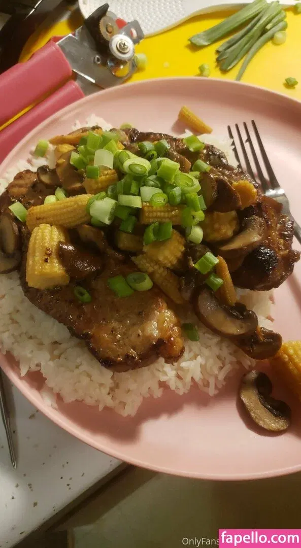 azaleafeyfree Onlyfans Photo Gallery 