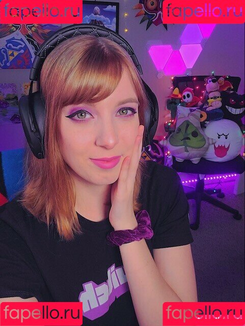 MaryMajora Onlyfans Photo Gallery 