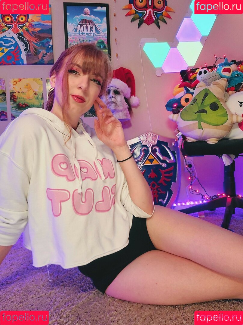 MaryMajora Onlyfans Photo Gallery 