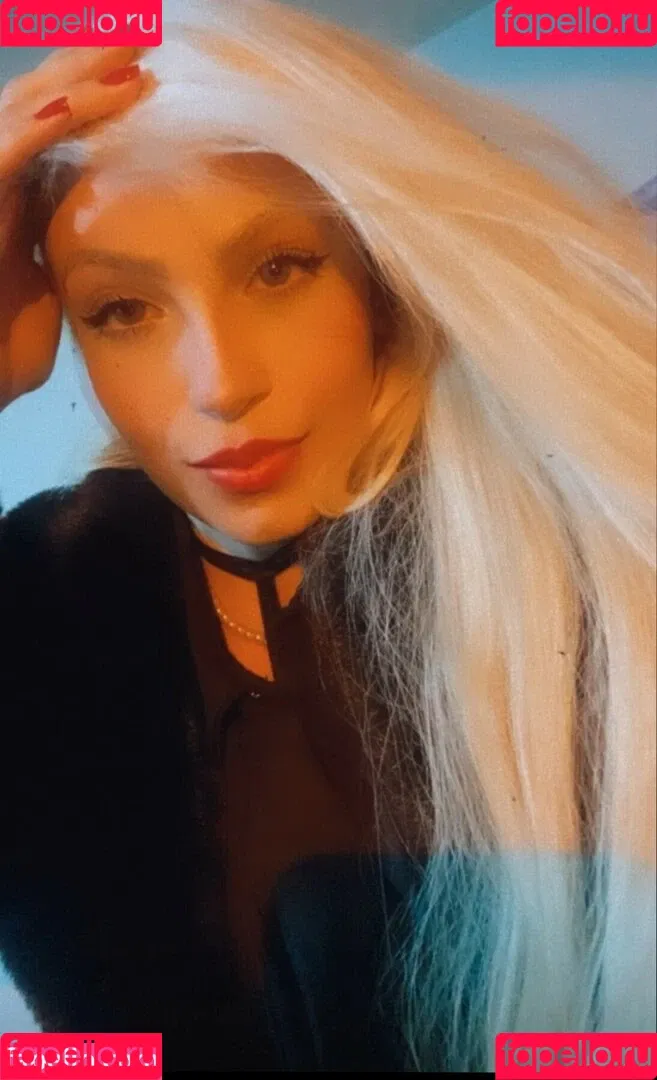 Rebecca Pavanelli Onlyfans Photo Gallery 