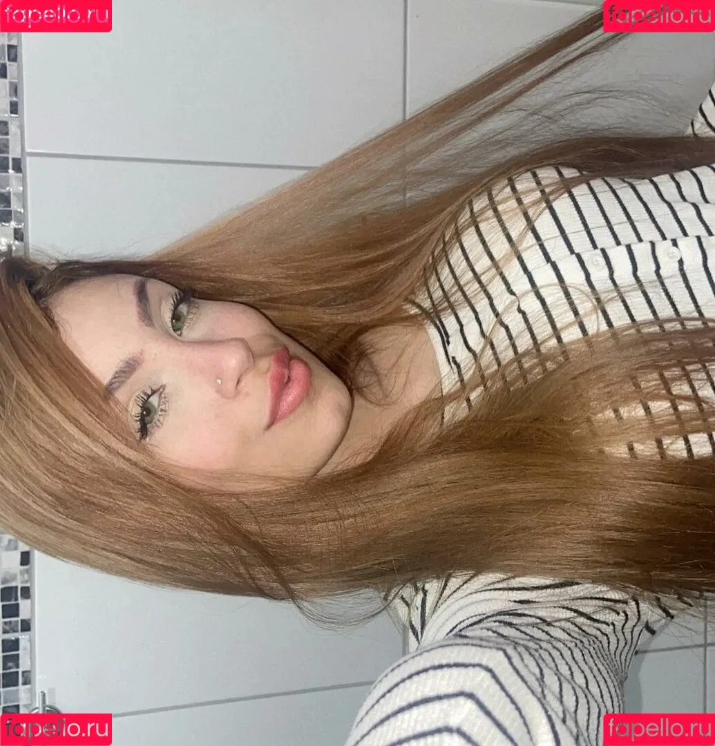 Rebecca Pavanelli Onlyfans Photo Gallery 