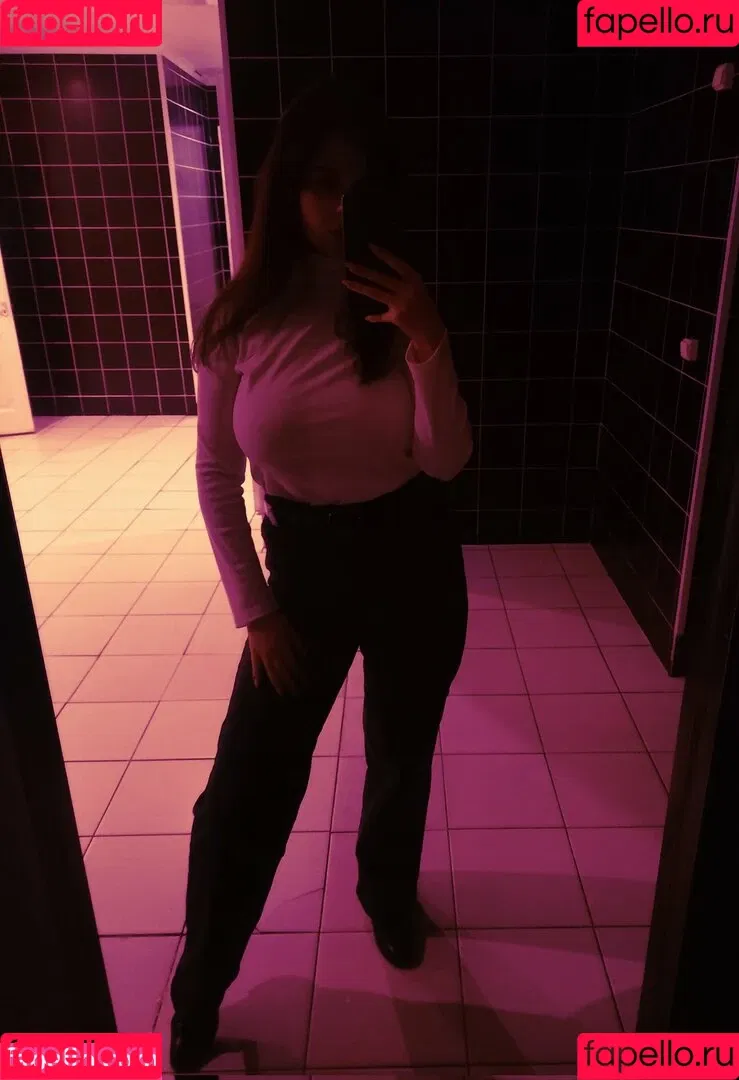 Zhukovachris Onlyfans Photo Gallery 