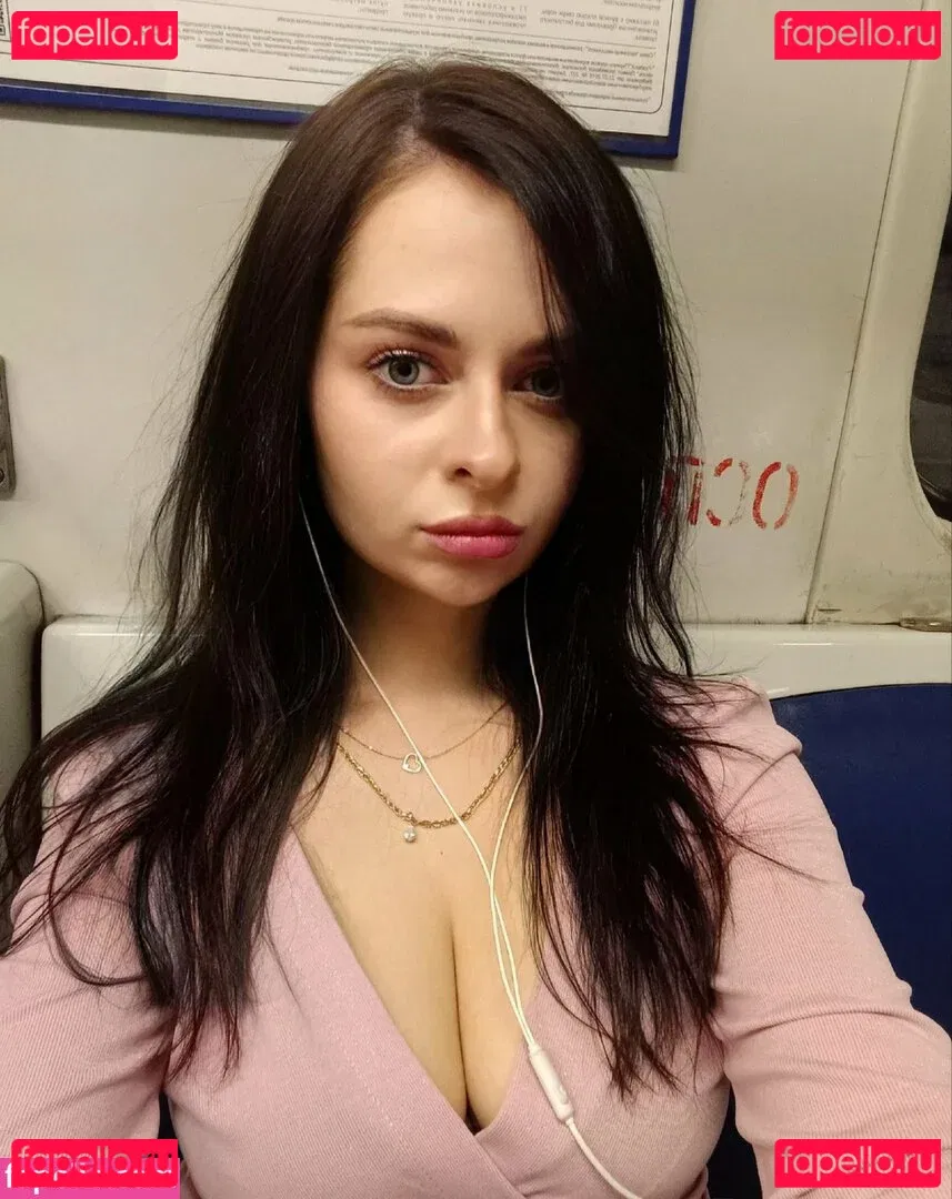 Zhukovachris Onlyfans Photo Gallery 