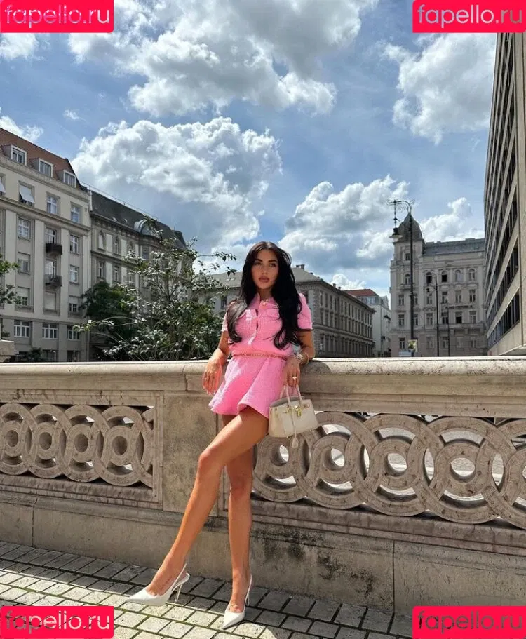 Asena Neuhoff Onlyfans Photo Gallery 