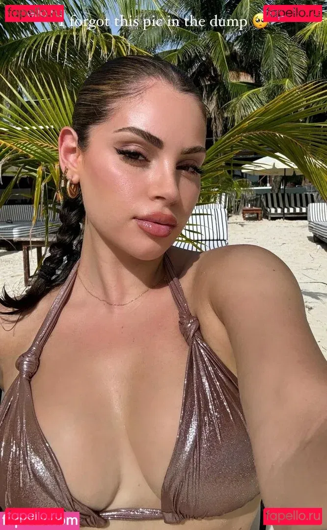 Nazanin Kavari Onlyfans Photo Gallery 