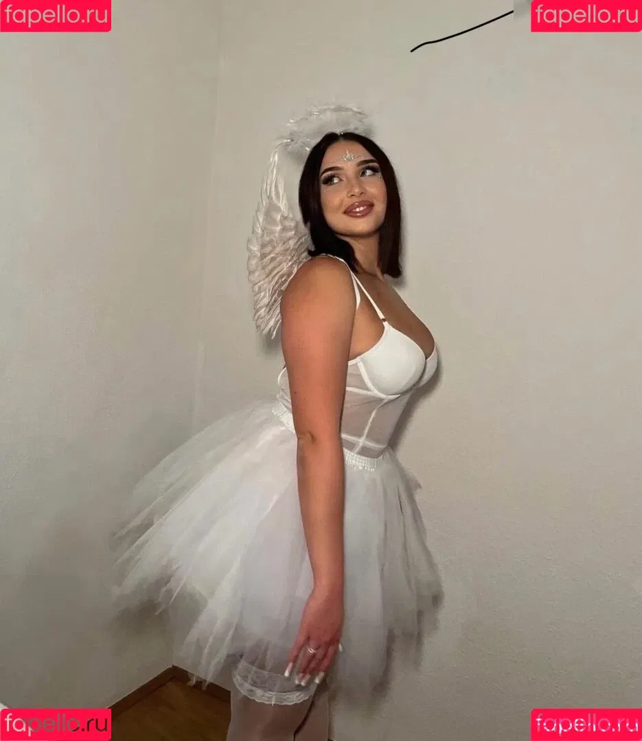 Jaseminra Onlyfans Photo Gallery 
