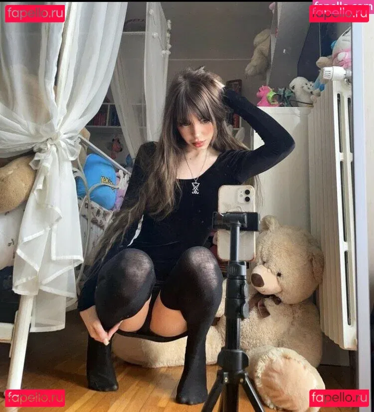 Alienbella Onlyfans Photo Gallery 