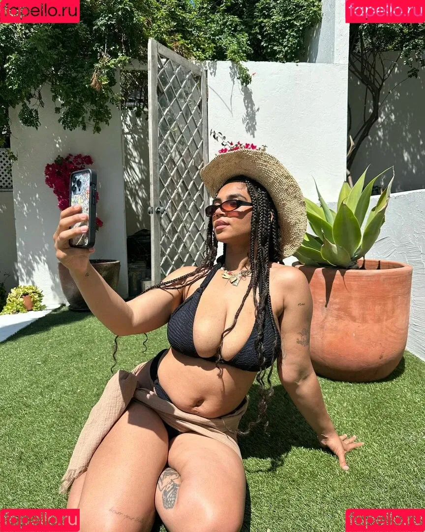 Taylor Giavasis Onlyfans Photo Gallery 