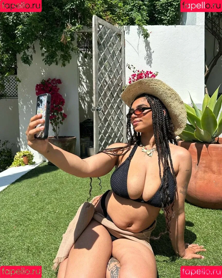 Taylor Giavasis Onlyfans Photo Gallery 