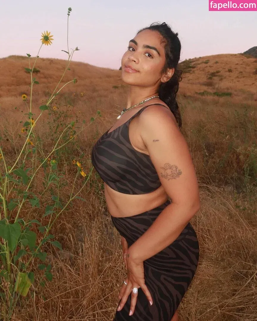 Taylor Giavasis Onlyfans Photo Gallery 