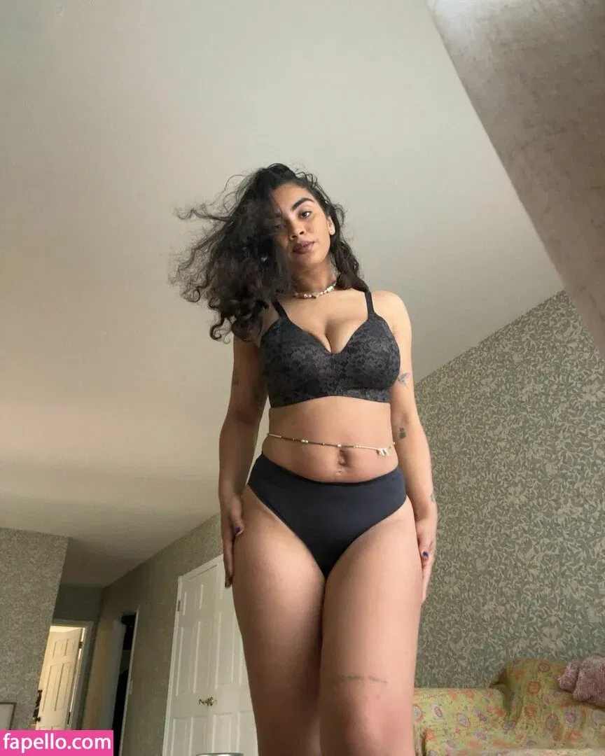 Taylor Giavasis Onlyfans Photo Gallery 